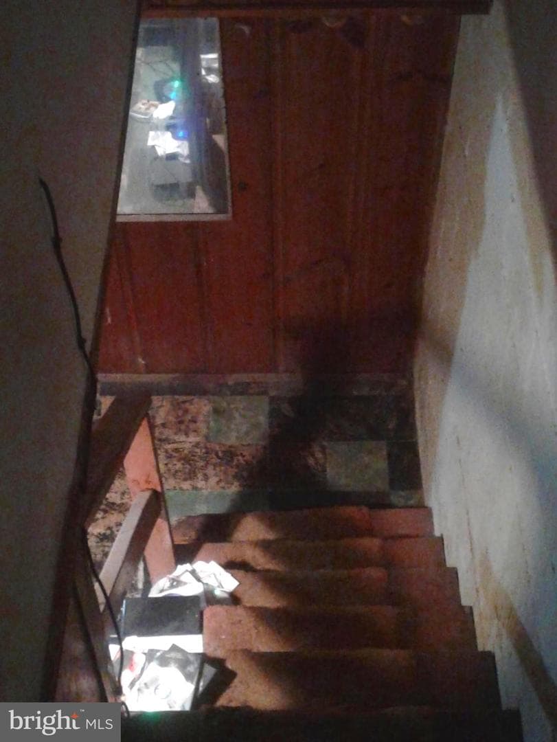 4703 Post Road photo 18
