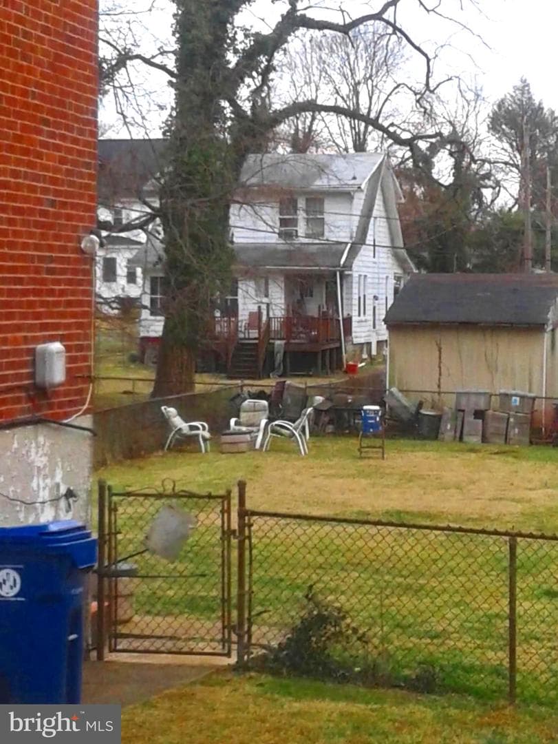 4703 Post Road photo 19