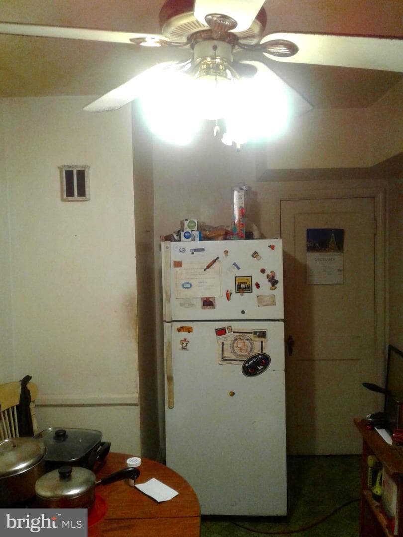 4703 Post Road photo 6