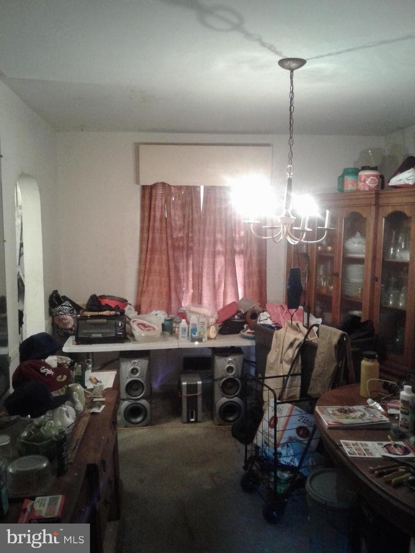4703 Post Road photo 8