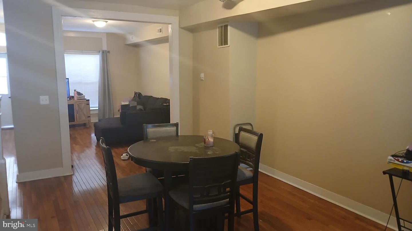 1022 N Bentalou Street photo 5