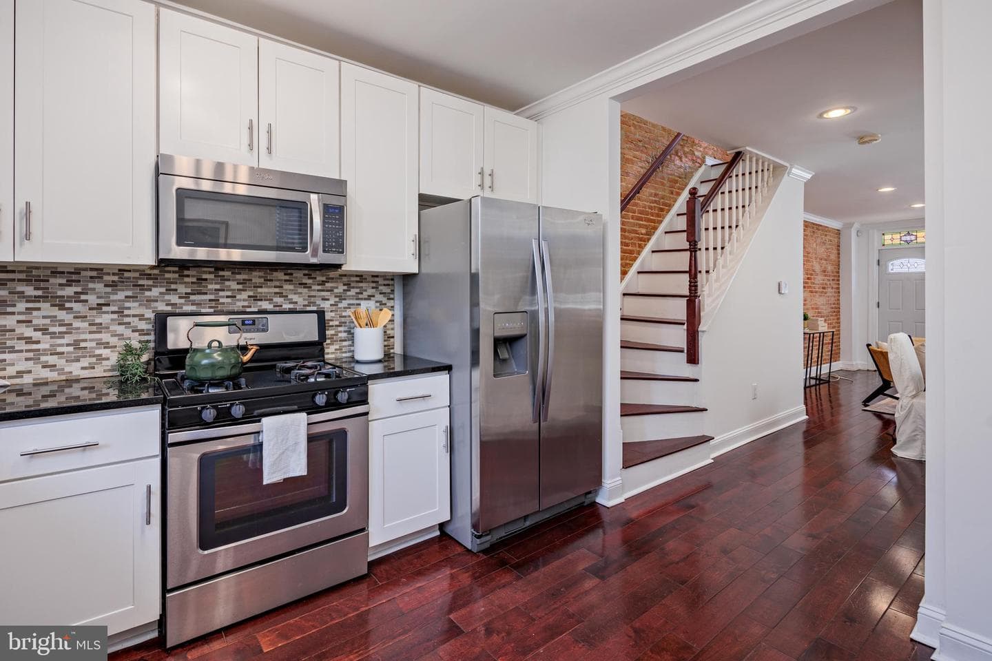 2211 Essex Street photo 10