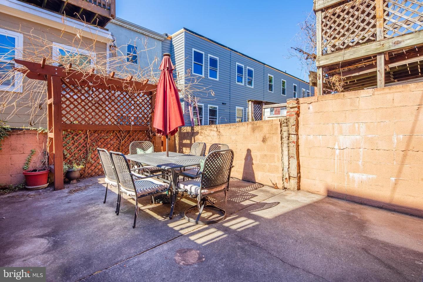 2211 Essex Street photo 24