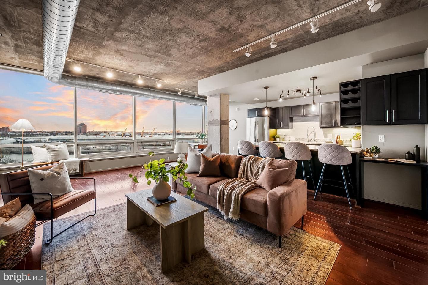 1200 Steuart Street #614 photo 1