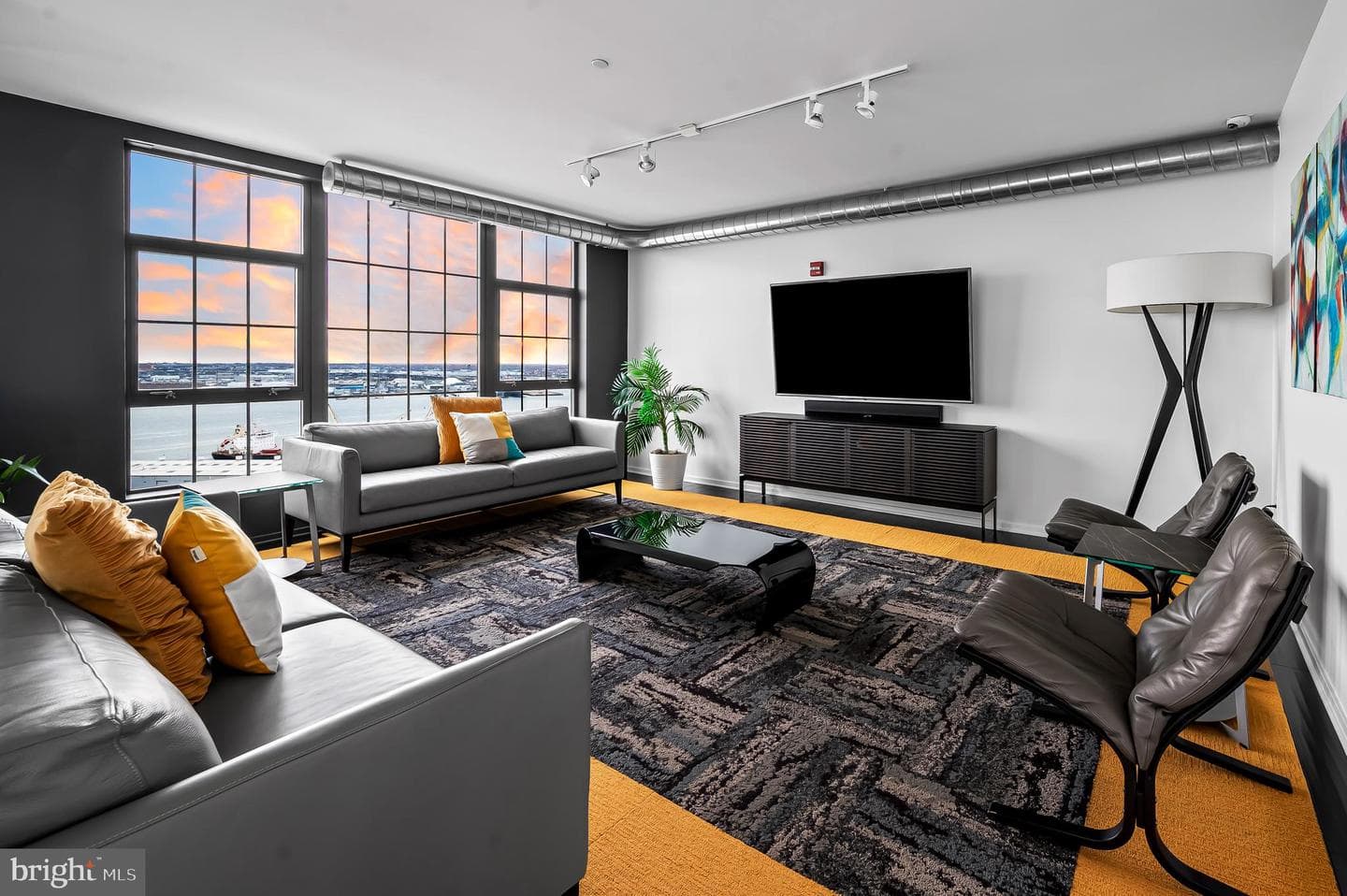 1200 Steuart Street #614 photo 24