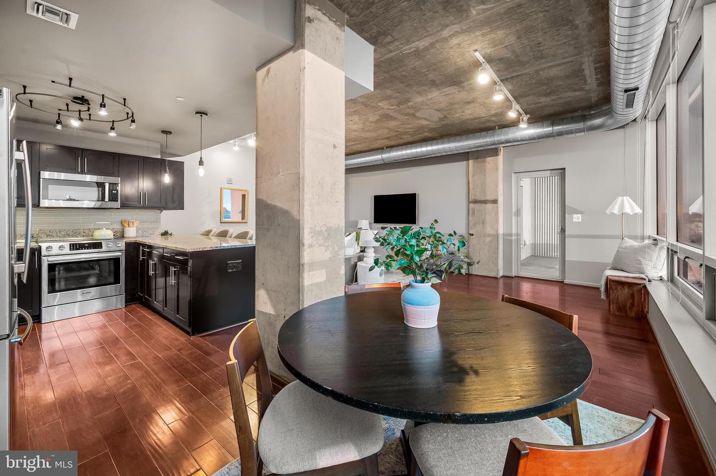 1200 Steuart Street #614 photo 5