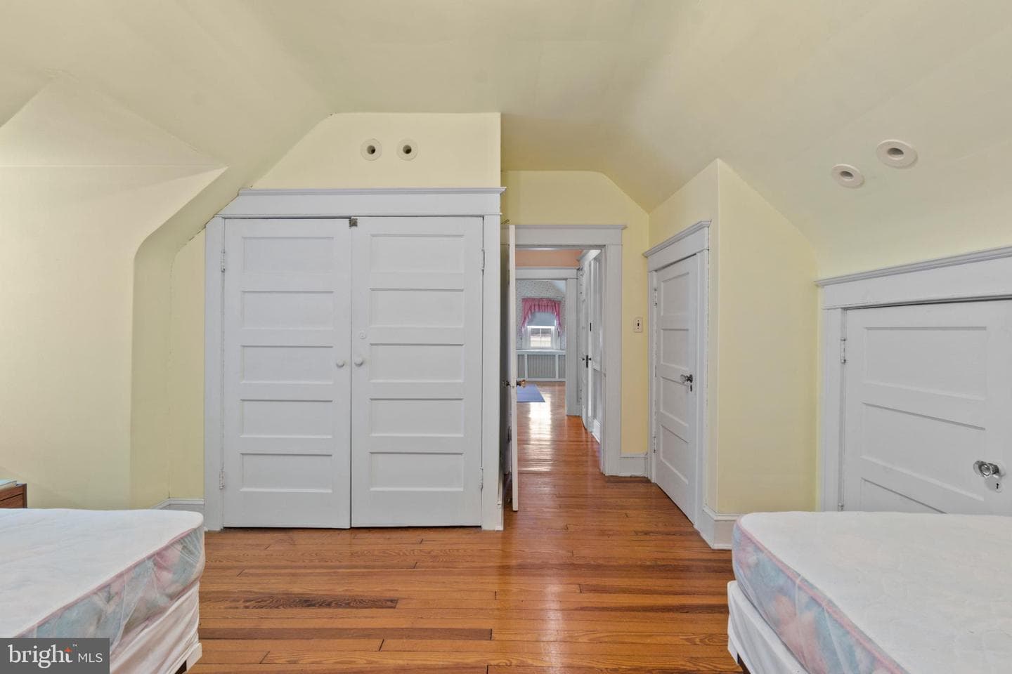 521 Nottingham Road photo 40