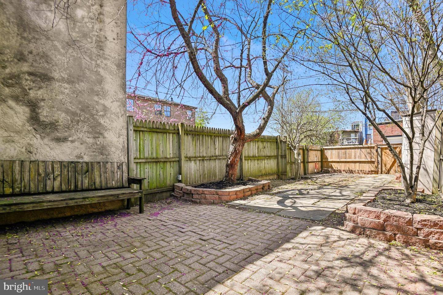 634 S Paca & 631 Eislen Street photo 22