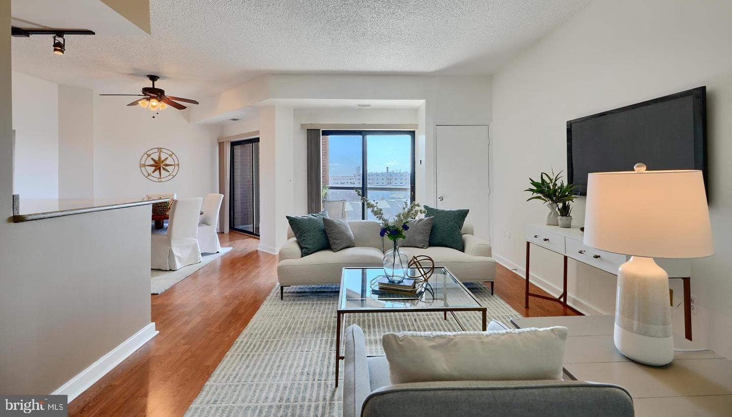 2515 Boston Street #801 photo 2