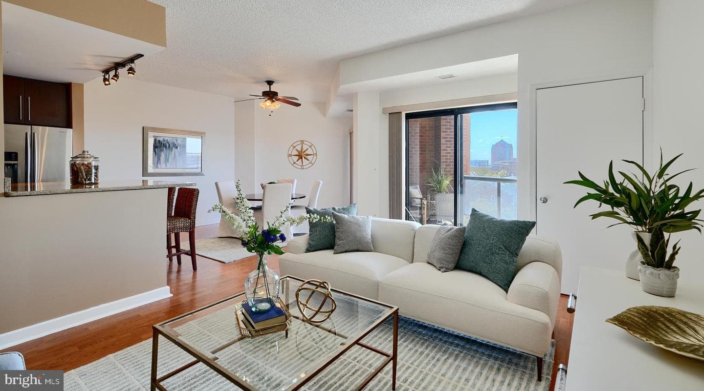 2515 Boston Street #801 photo 4