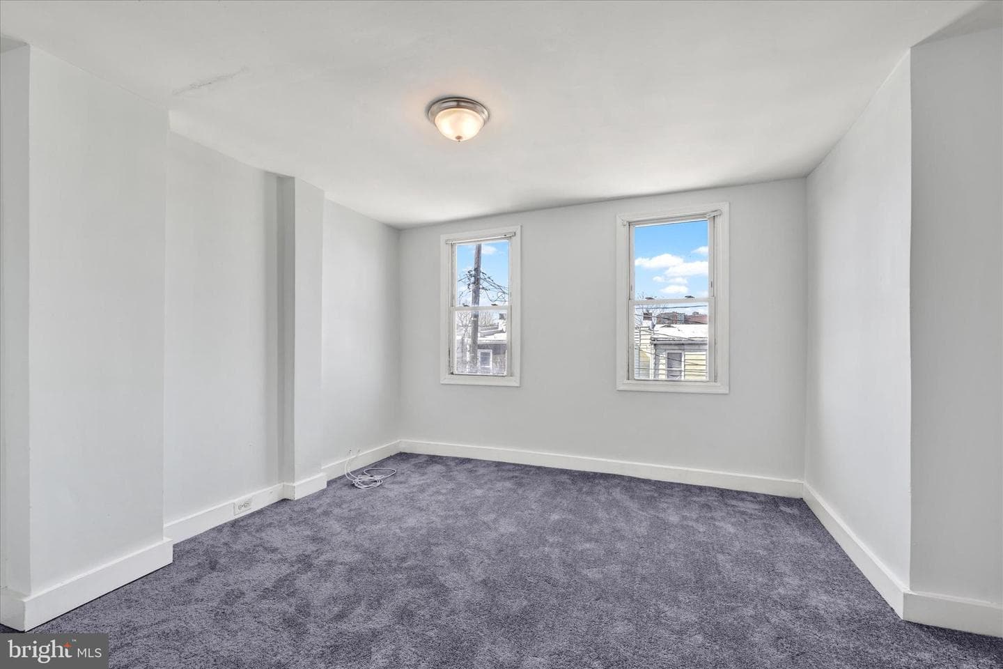 400 N Curley Street photo 26
