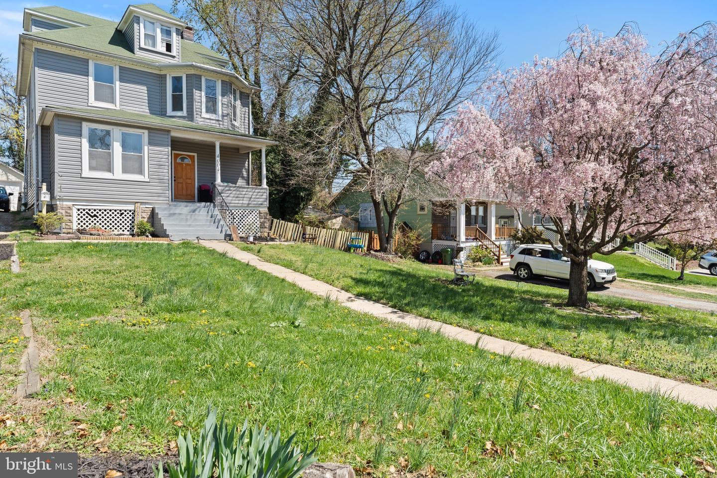 4004 Fleetwood Avenue photo 2