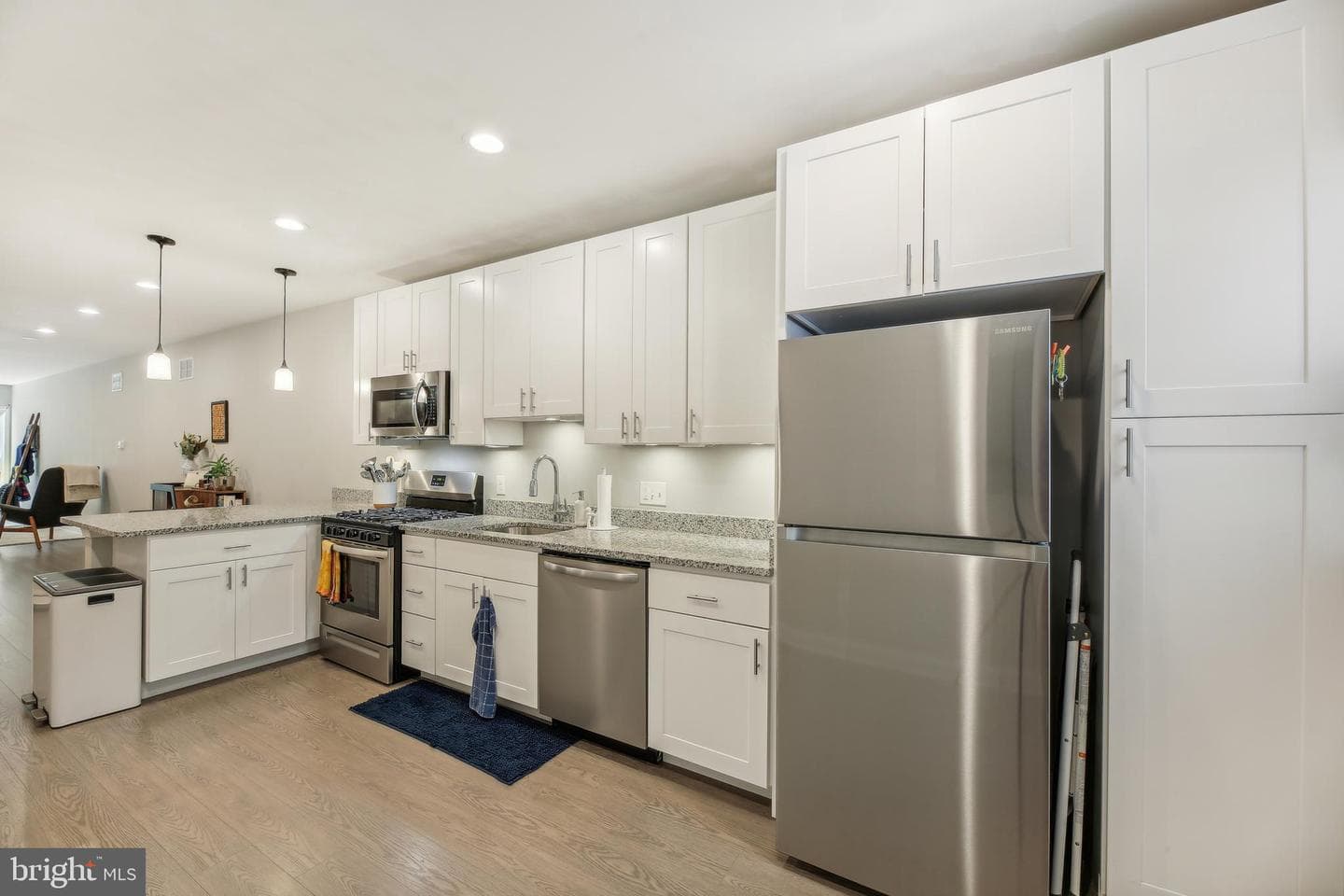 724 Dolphin Street photo 14
