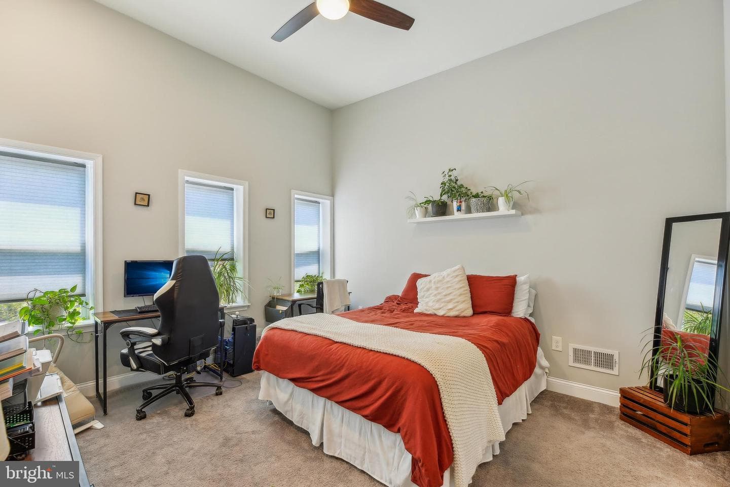 724 Dolphin Street photo 24