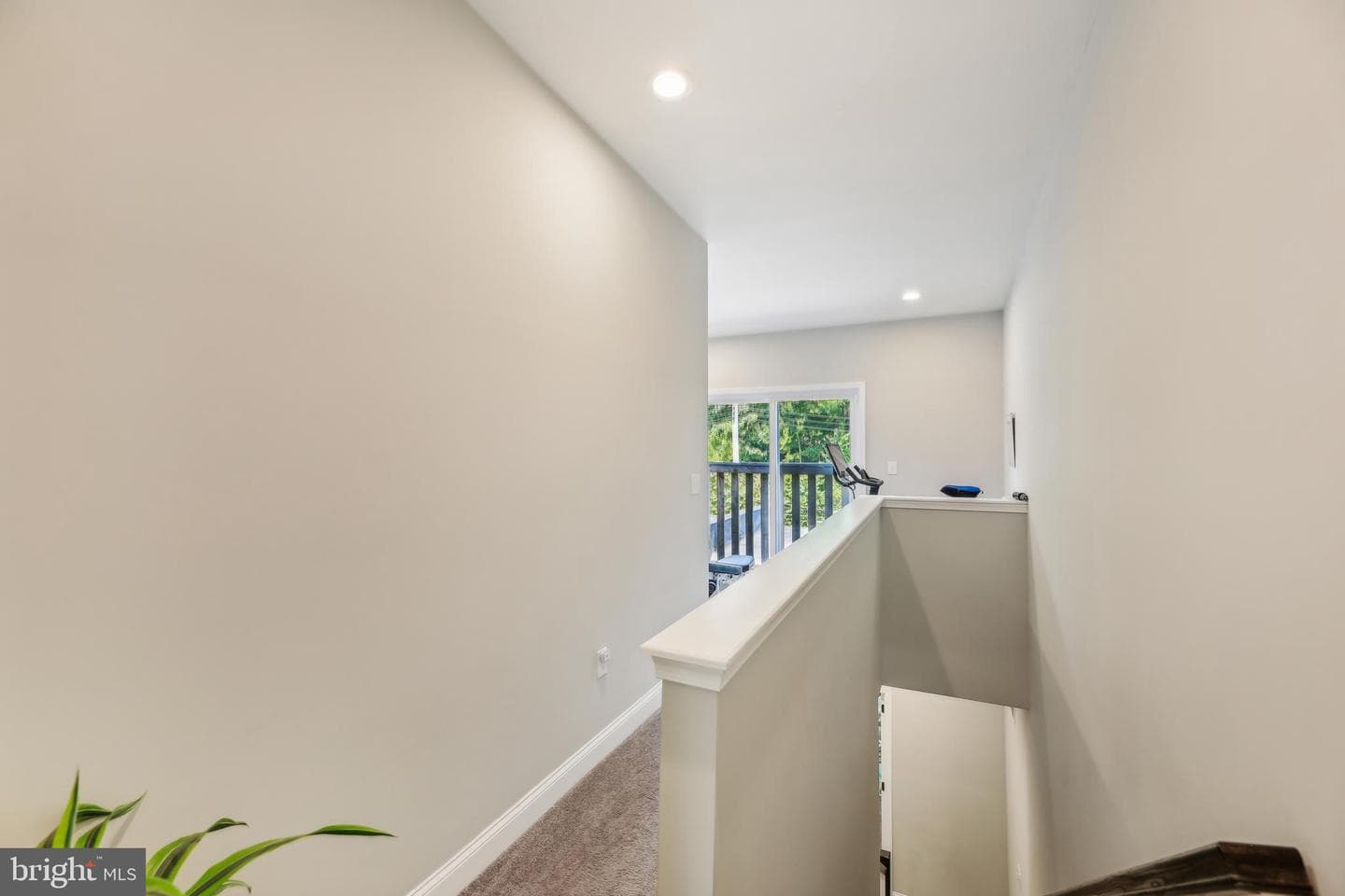 724 Dolphin Street photo 27
