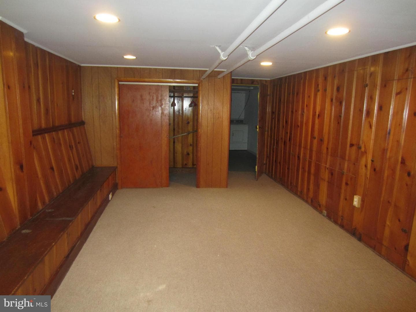 2836 Mayfield Avenue photo 10