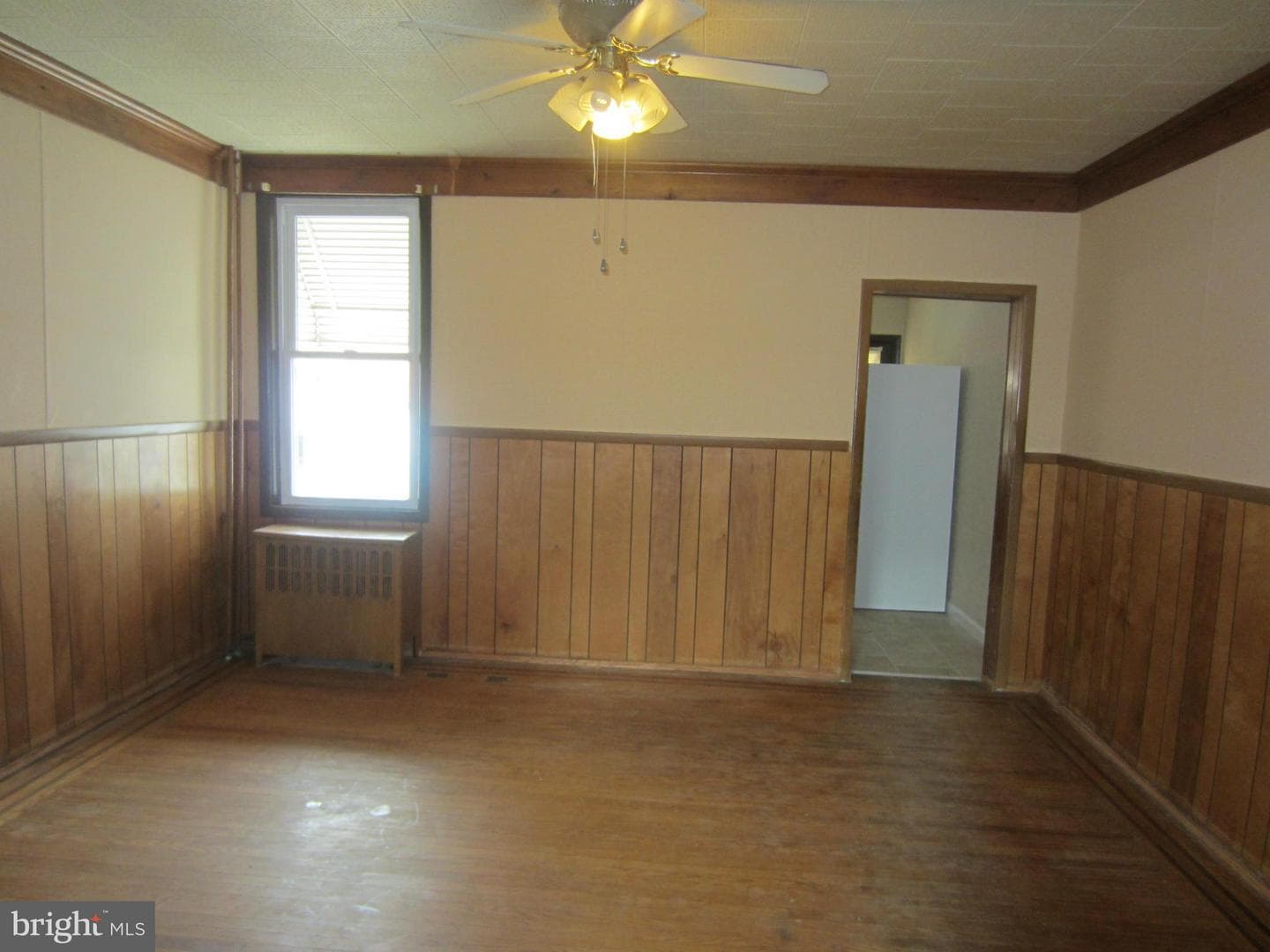 2836 Mayfield Avenue photo 3