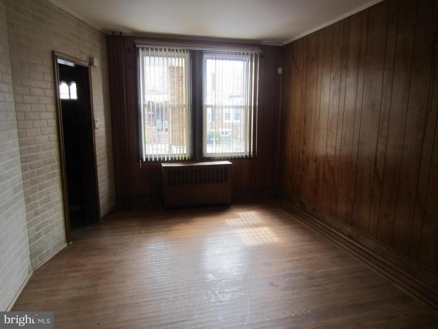 2836 Mayfield Avenue photo 4