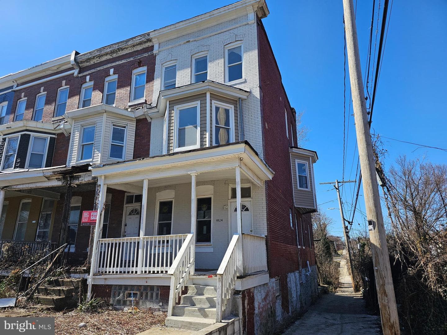 1824 Ashburton Street photo 2