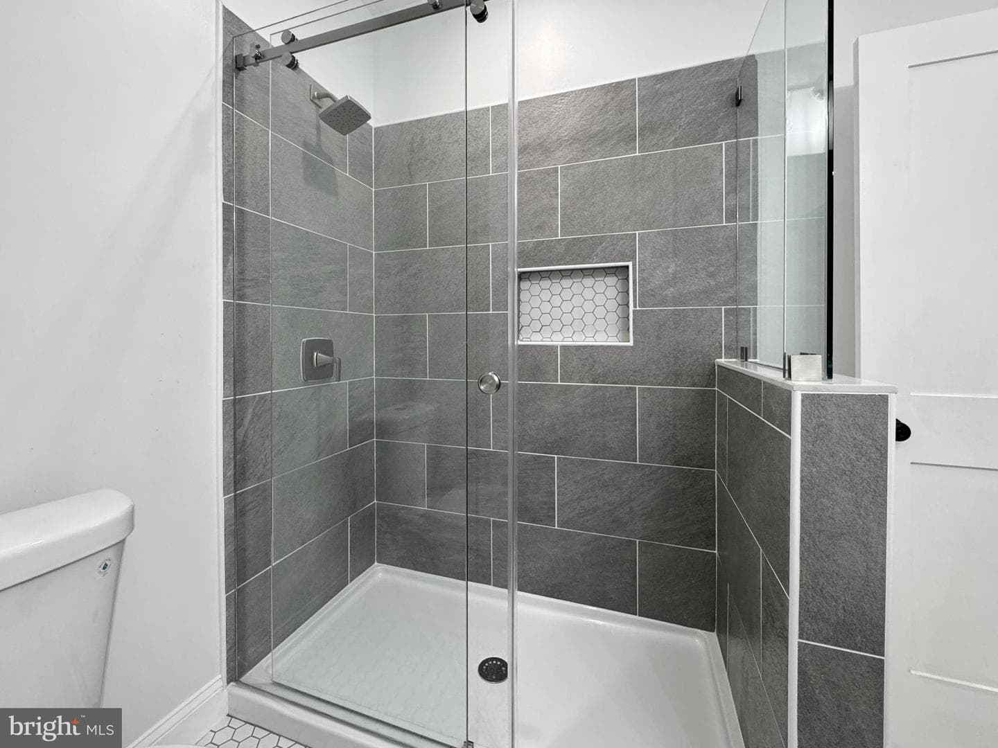 1231 S Carey Street photo 23