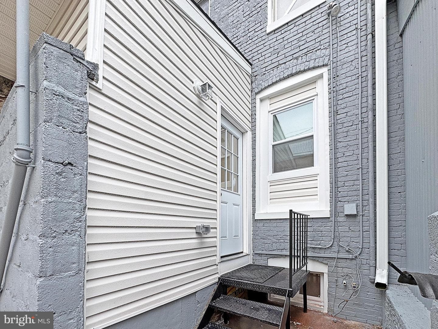 1231 S Carey Street photo 25