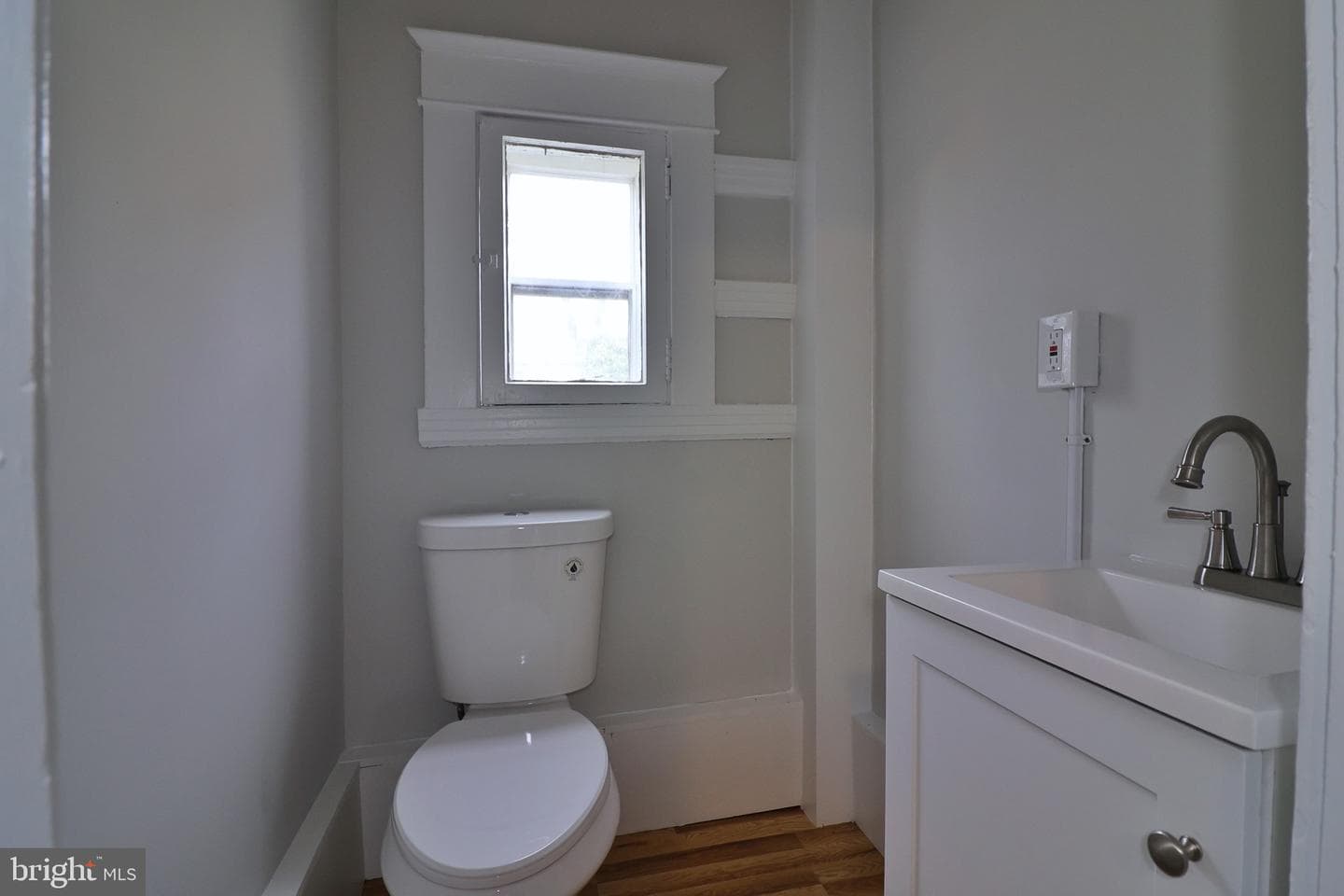 1532 N Pulaski Street photo 7