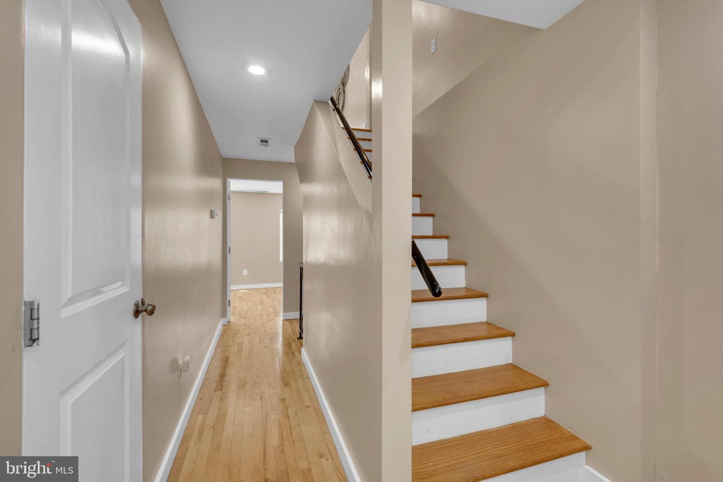 113 S Arlington Avenue photo 27