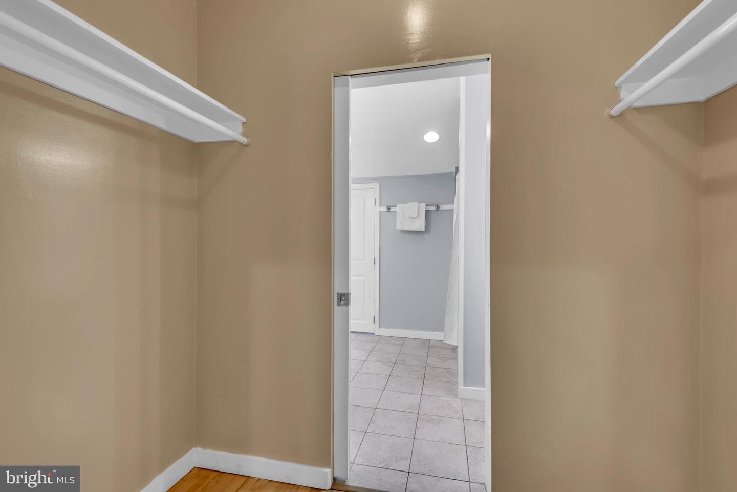 113 S Arlington Avenue photo 32