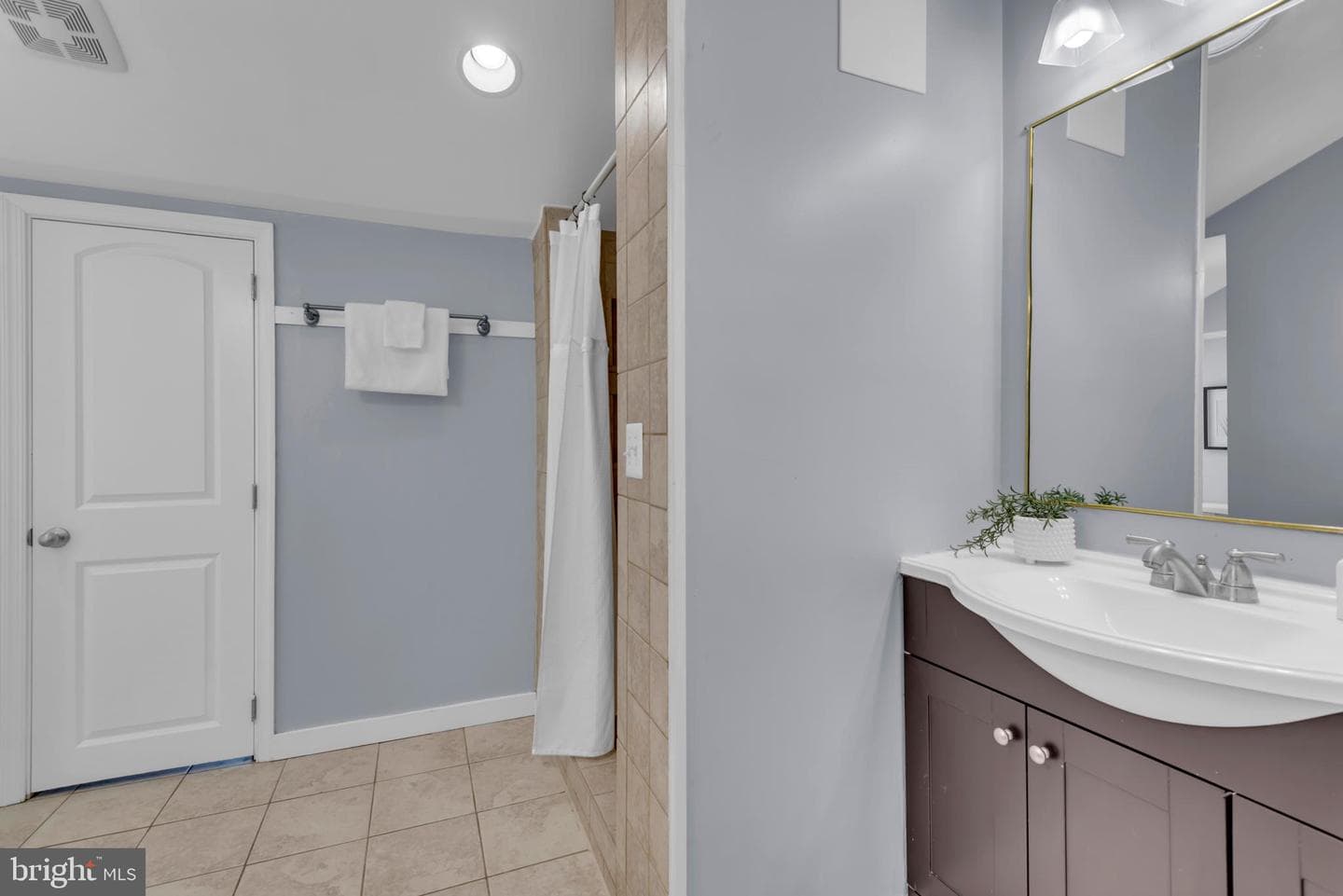 113 S Arlington Avenue photo 34