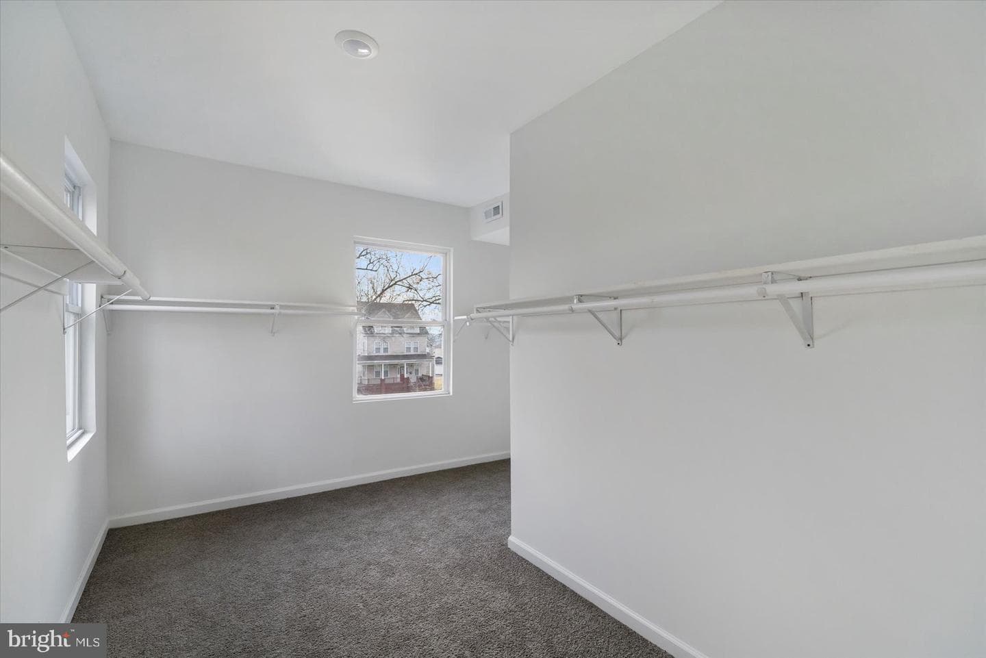 4304 Maine Avenue photo 28
