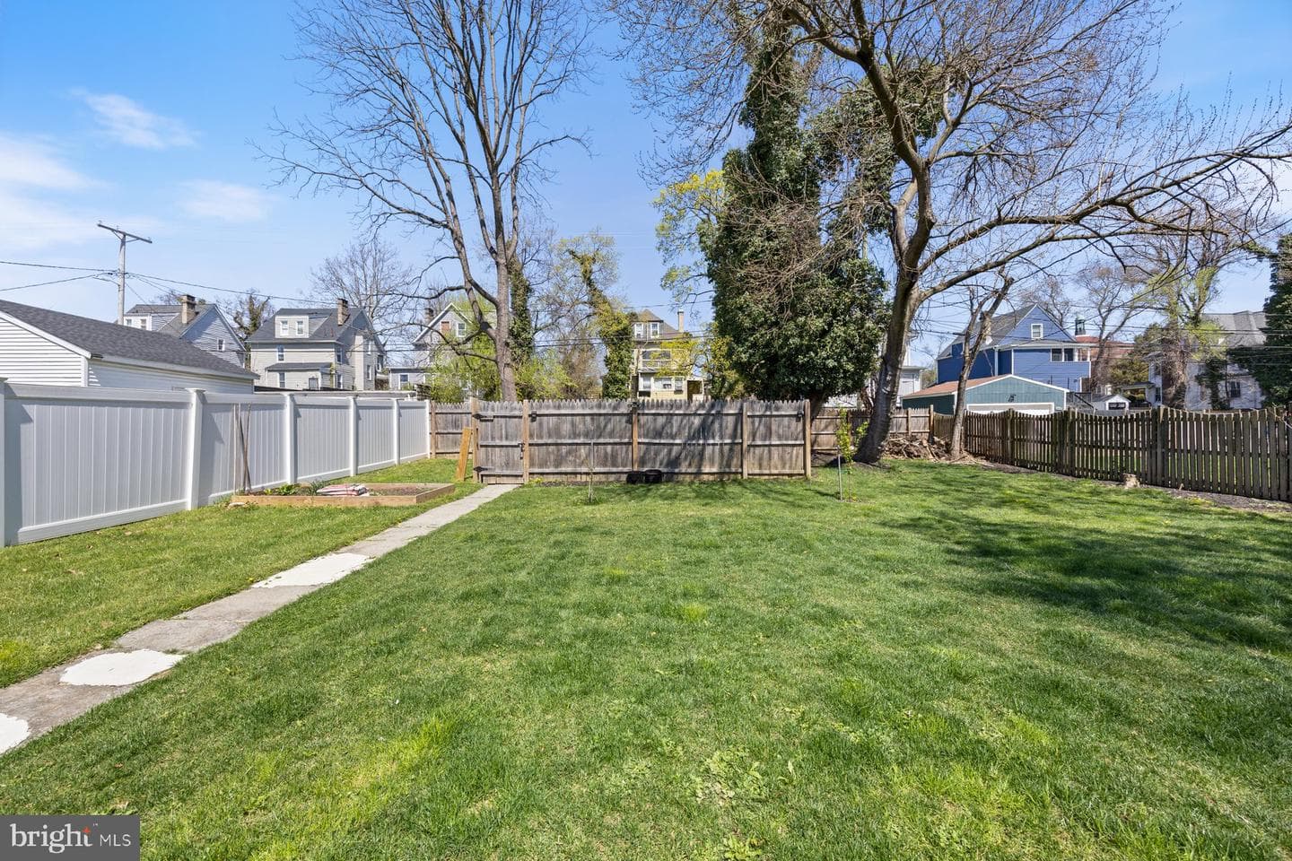 4304 Maine Avenue photo 37