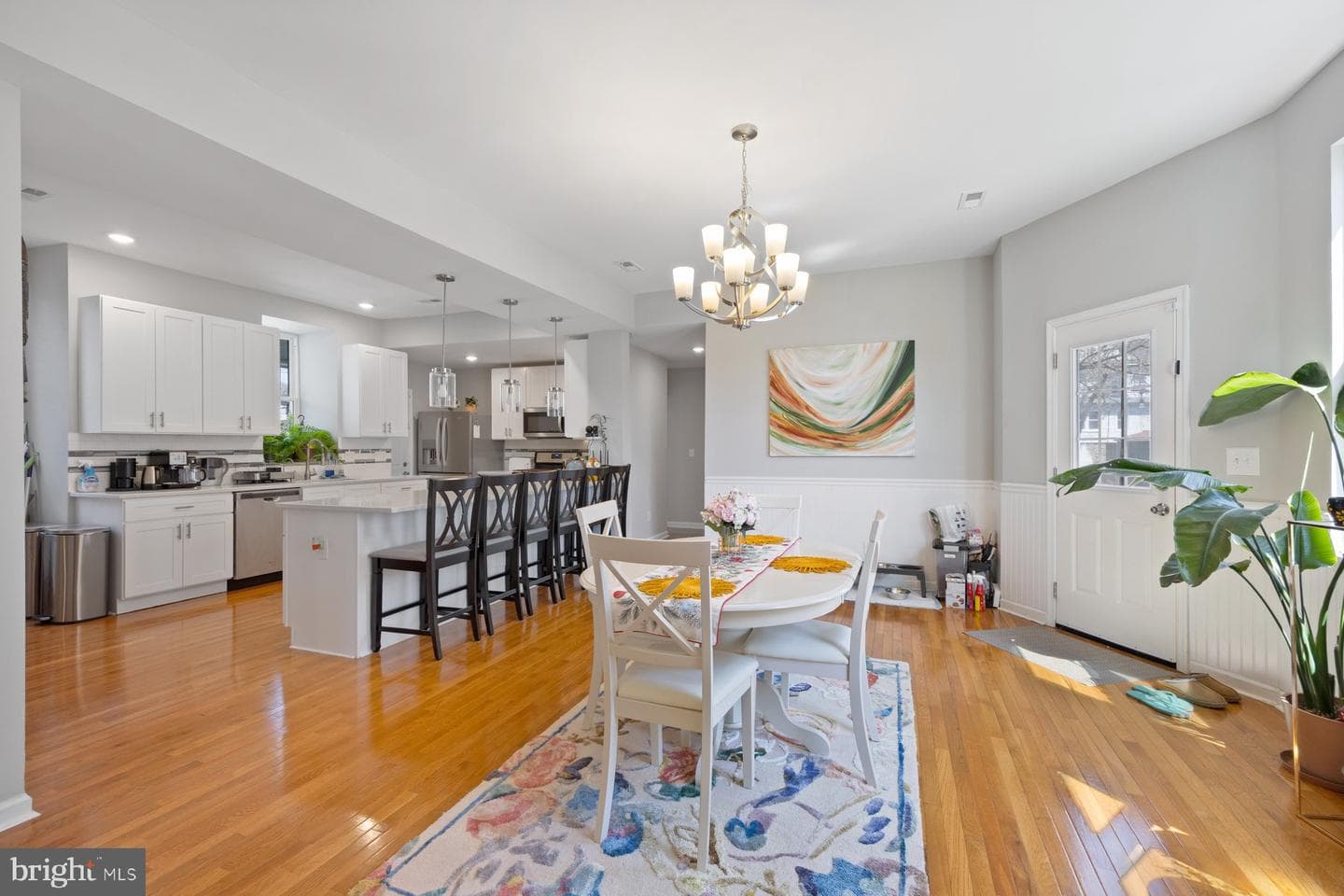 4304 Maine Avenue photo 8