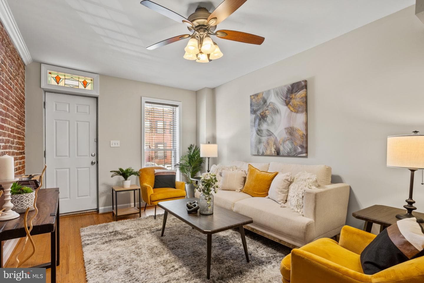 1432 Andre Street photo 3