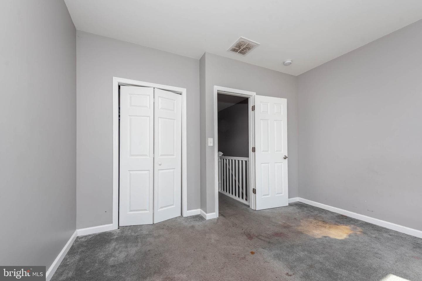 2118 E Hoffman Street photo 10