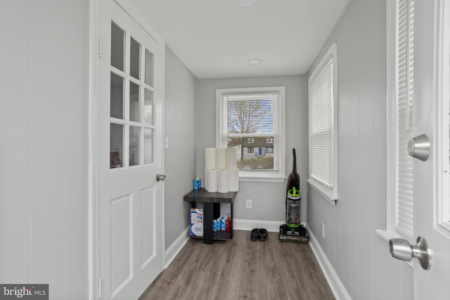 5427 Daywalt Avenue photo 13