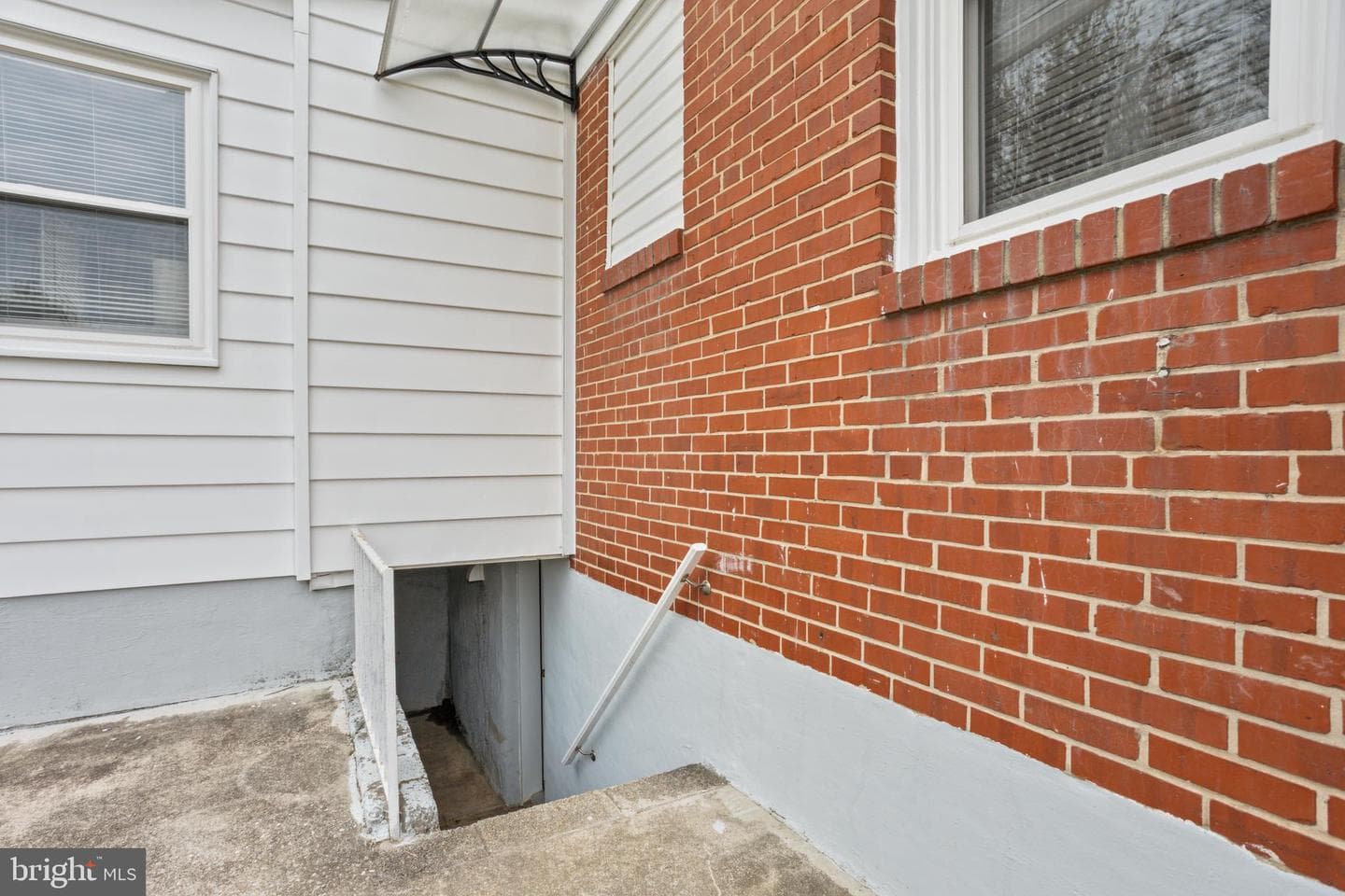 5427 Daywalt Avenue photo 37
