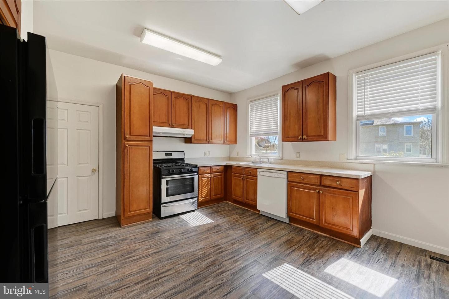 4603 Frankford Avenue photo 14