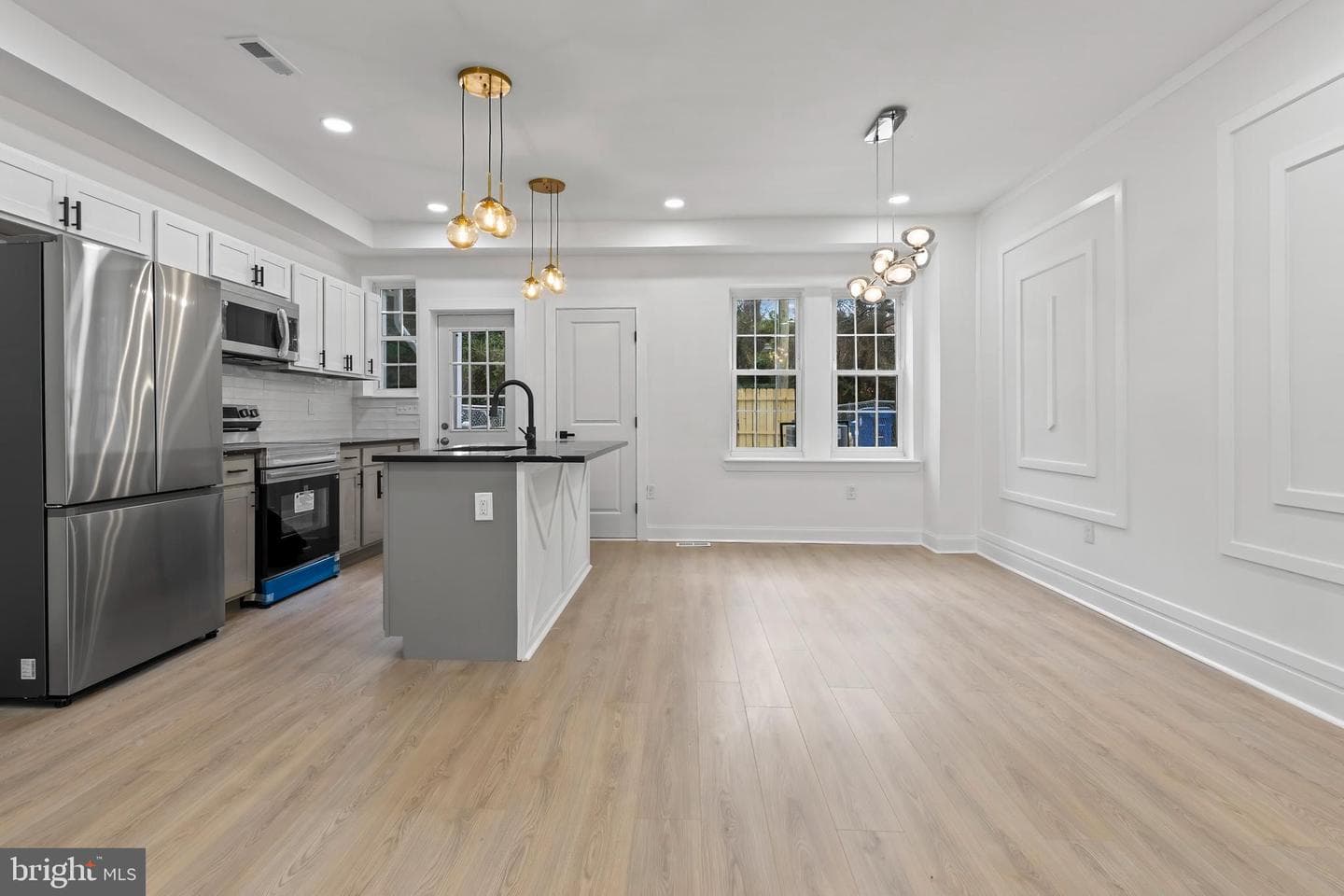 2140 Mount Royal Terrace photo 7