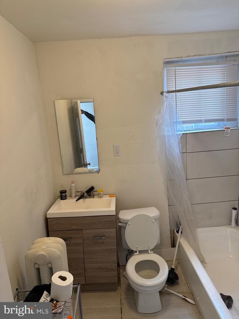3137 Baker Street photo 18