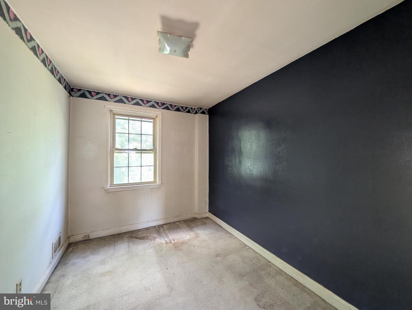 215 Medwick Garth E photo 14