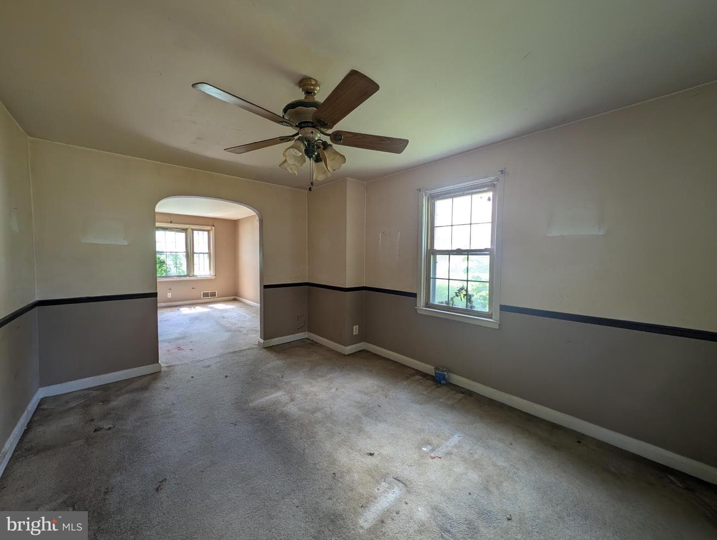 215 Medwick Garth E photo 16