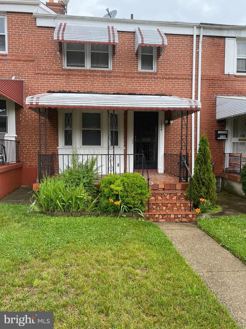 1224 Sheridan Avenue photo 1
