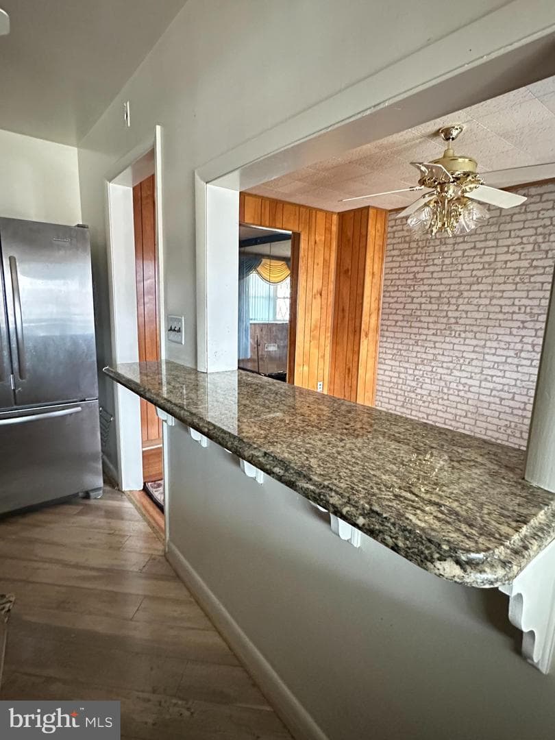 1224 Sheridan Avenue photo 8