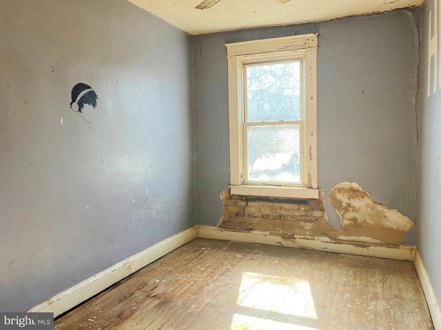 1327 Cambria Street photo 8