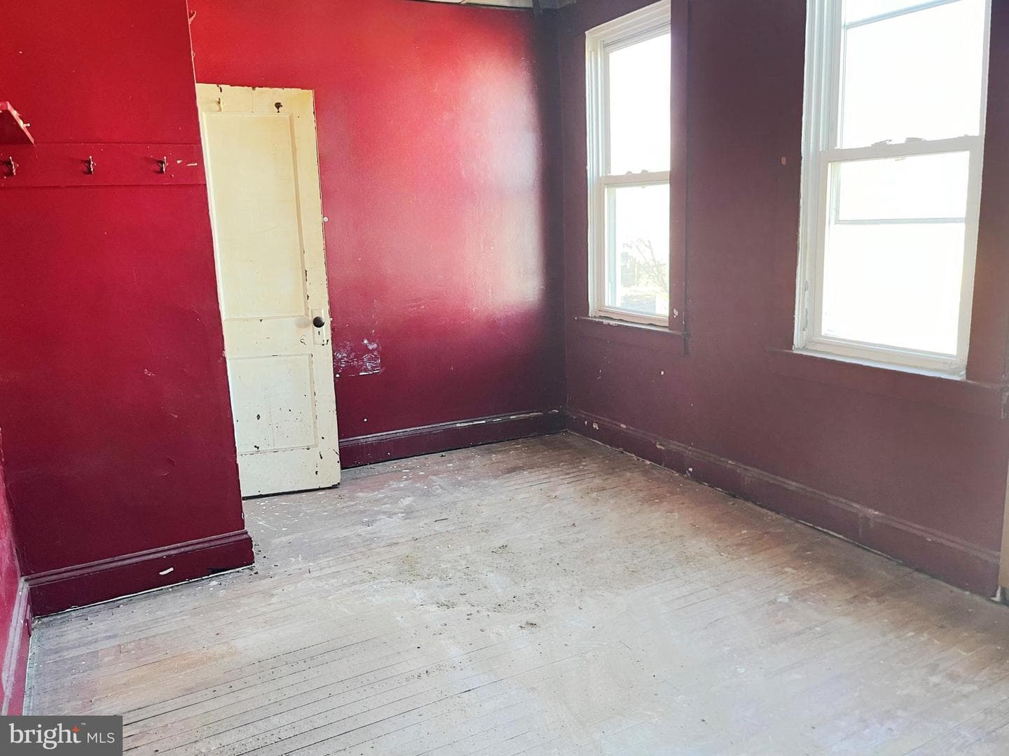 1327 Cambria Street photo 9