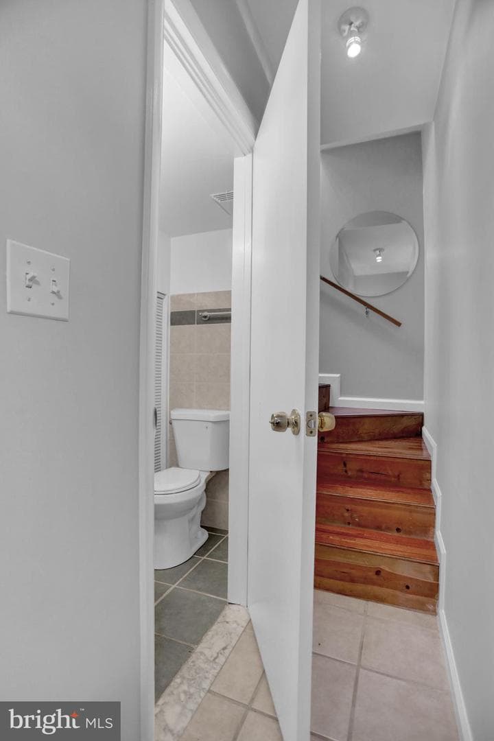 605 S Washington Street photo 13