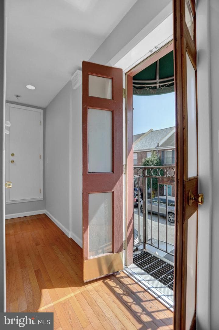 605 S Washington Street photo 20