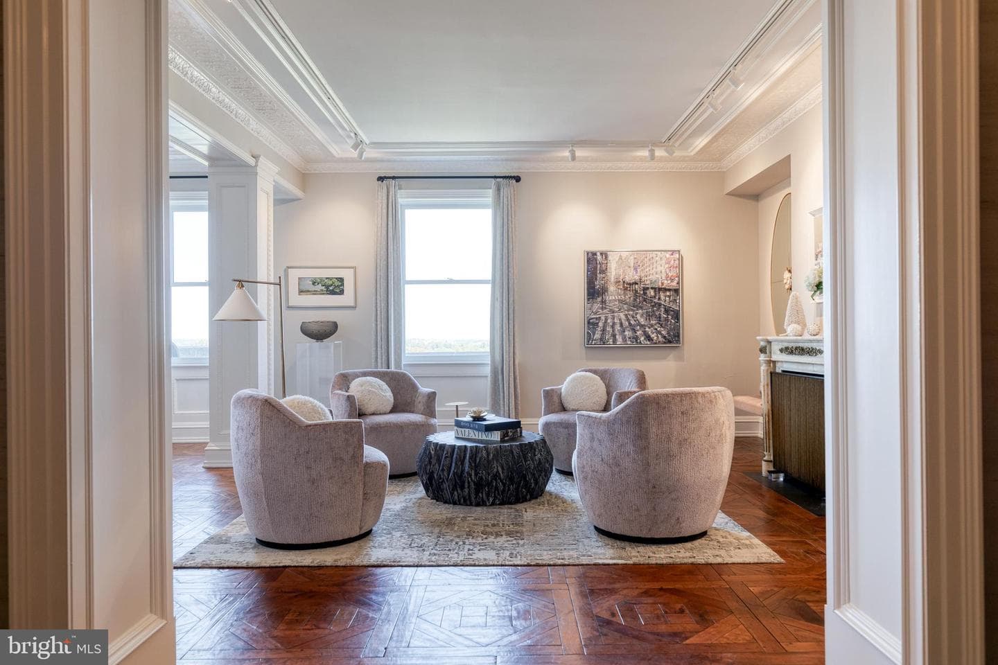 3908 N Charles Street #1303 photo 14