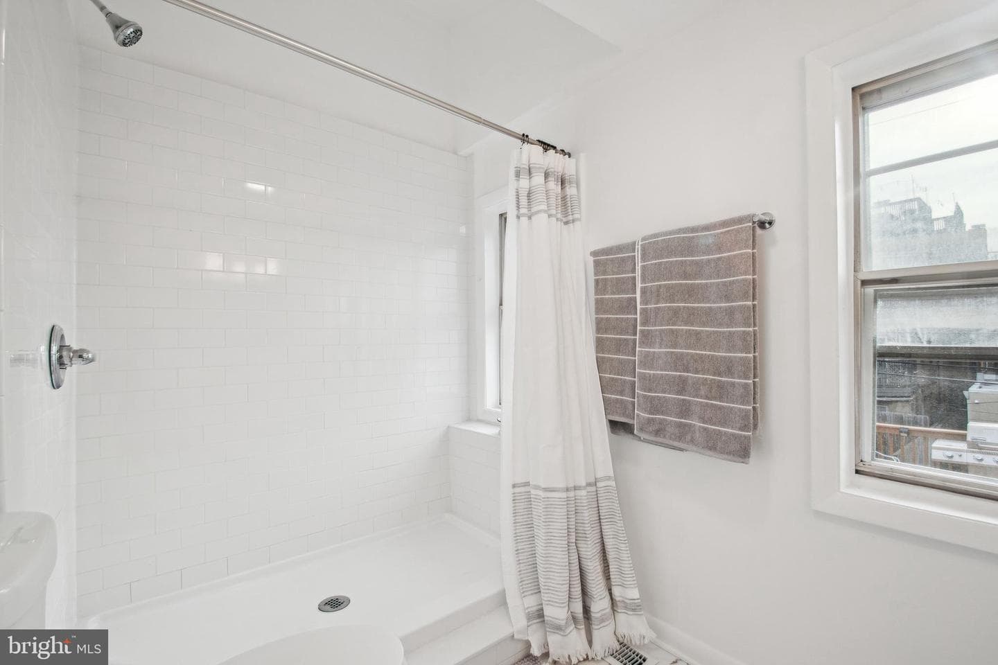 1290 Battery Avenue photo 17