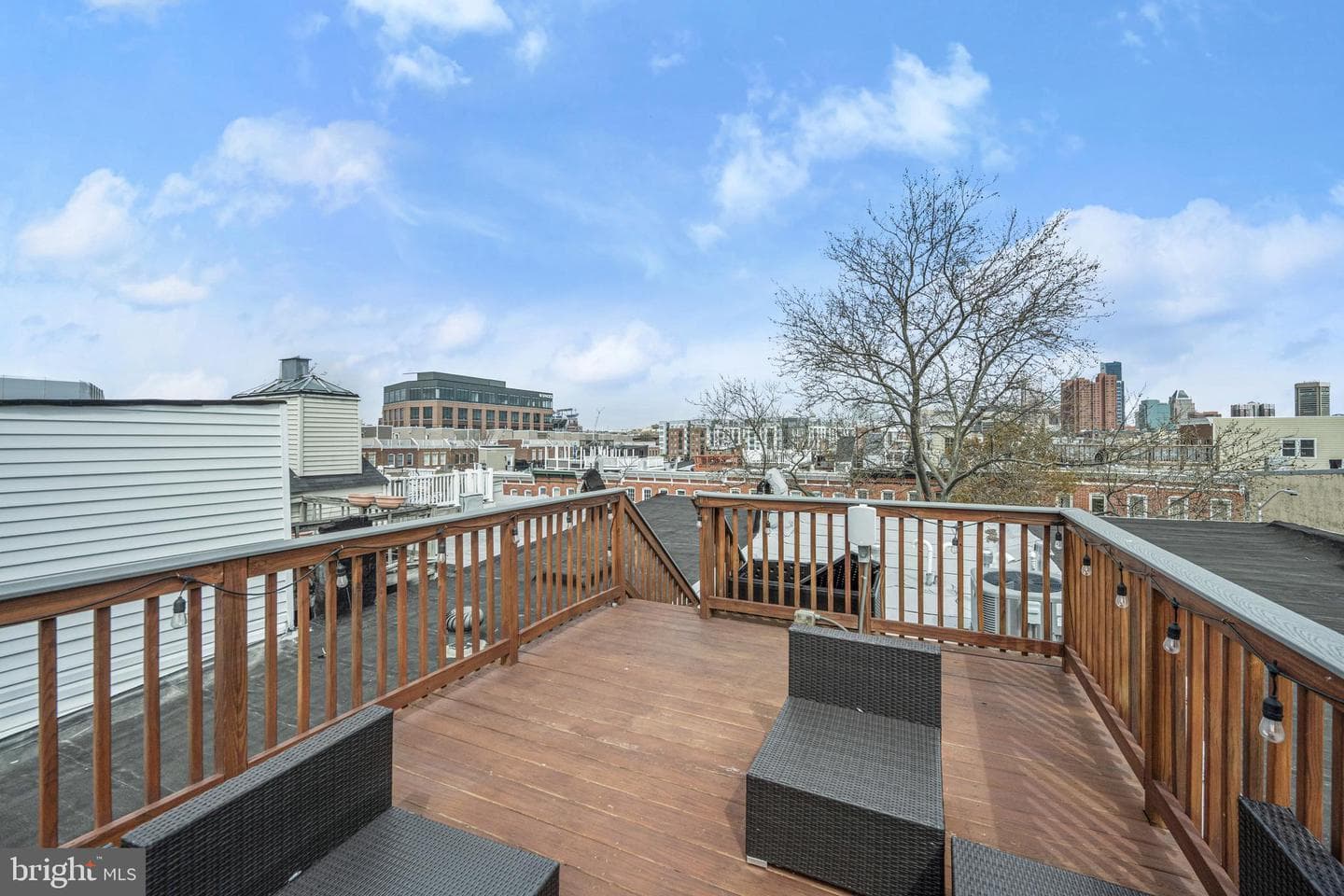 117 W Clement Street photo 31
